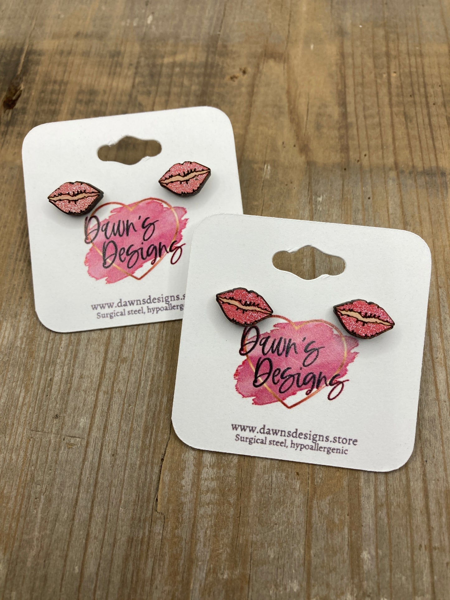 Lips Stud