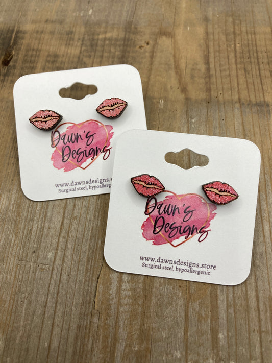 Lips Stud