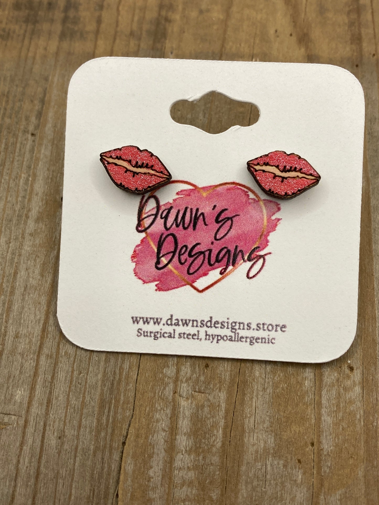 Lips Stud