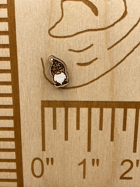 Leopard Hat Gnome Stud