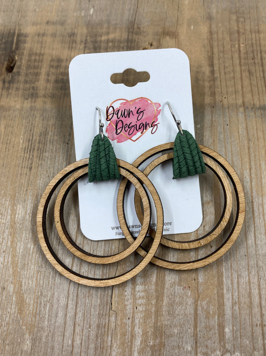 Green Stain Nesting Dangle