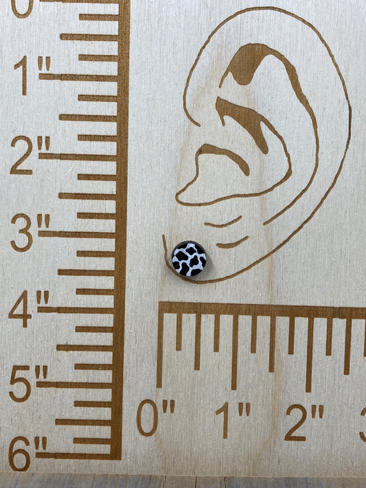 Cowhide Circle Stud