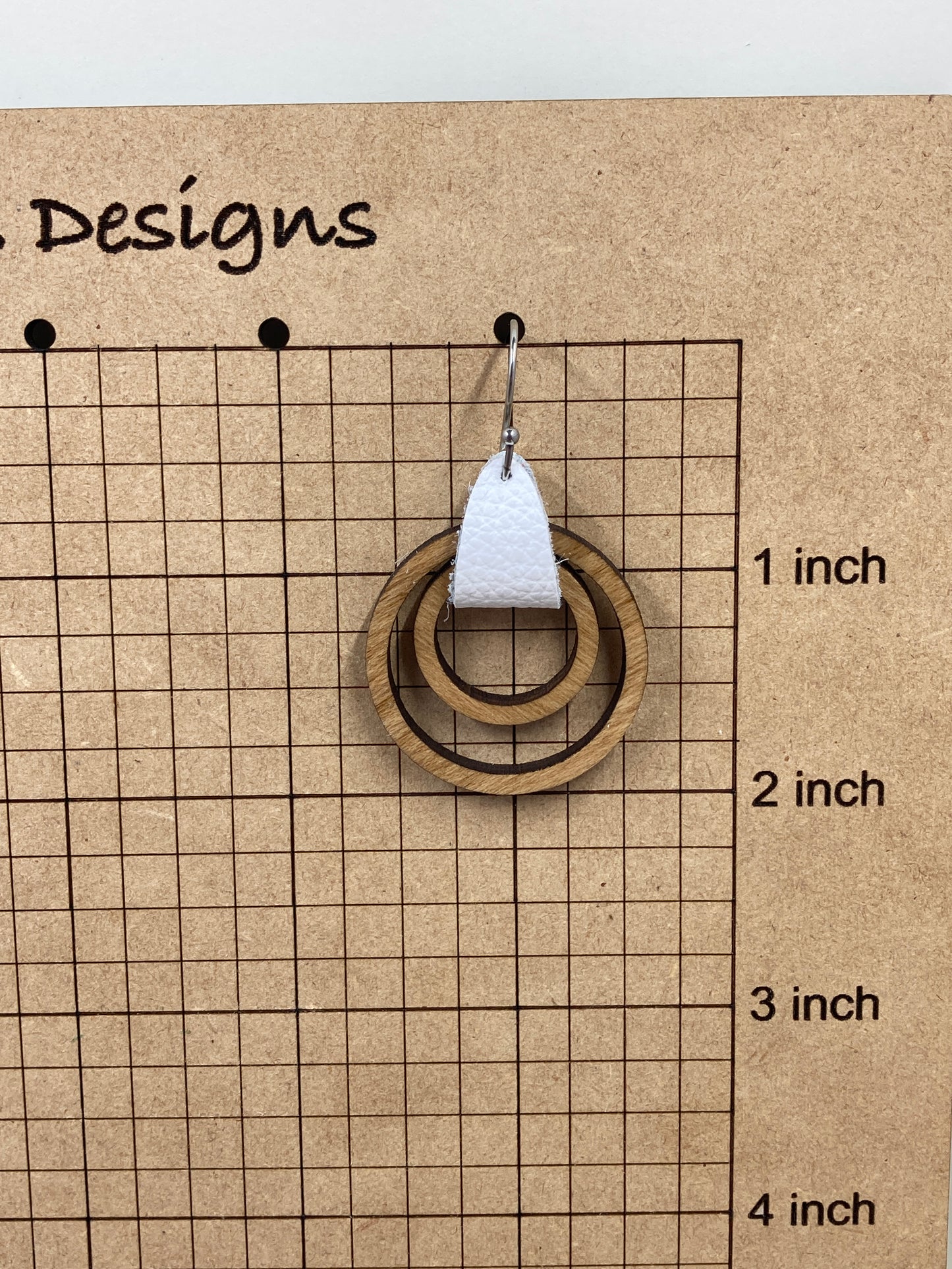 Stain Nesting Dangle