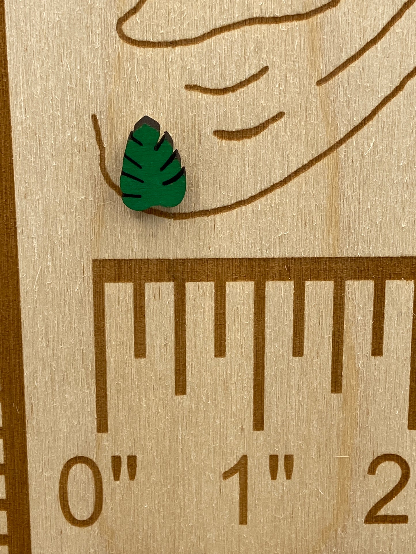 Monstera Leaf Stud