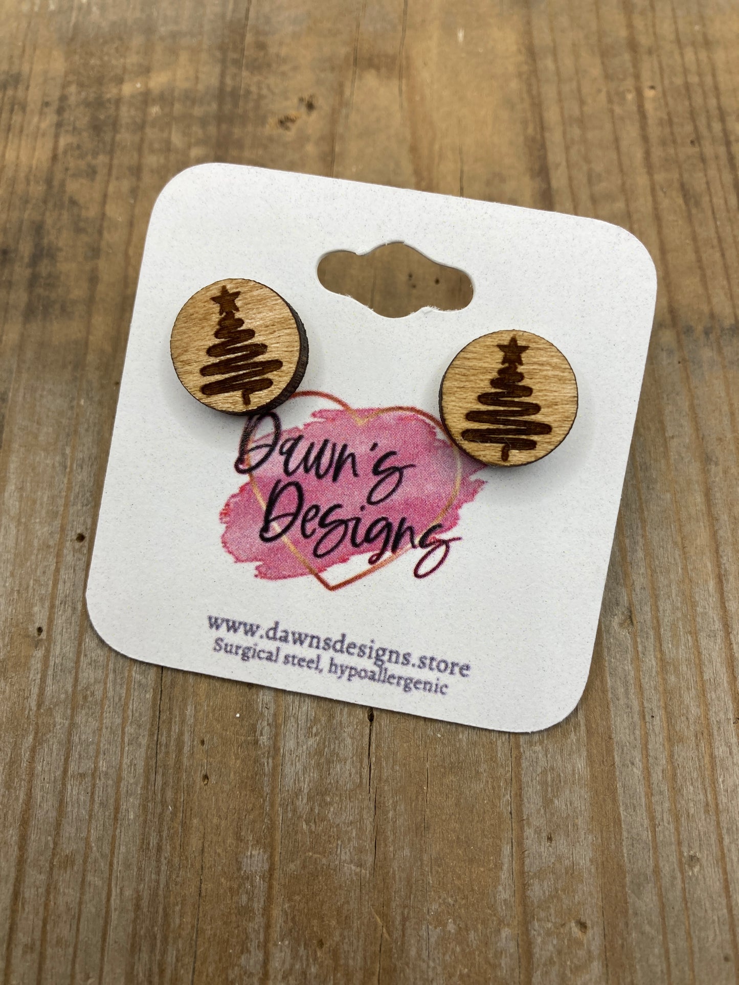 Swirl Tree Stud