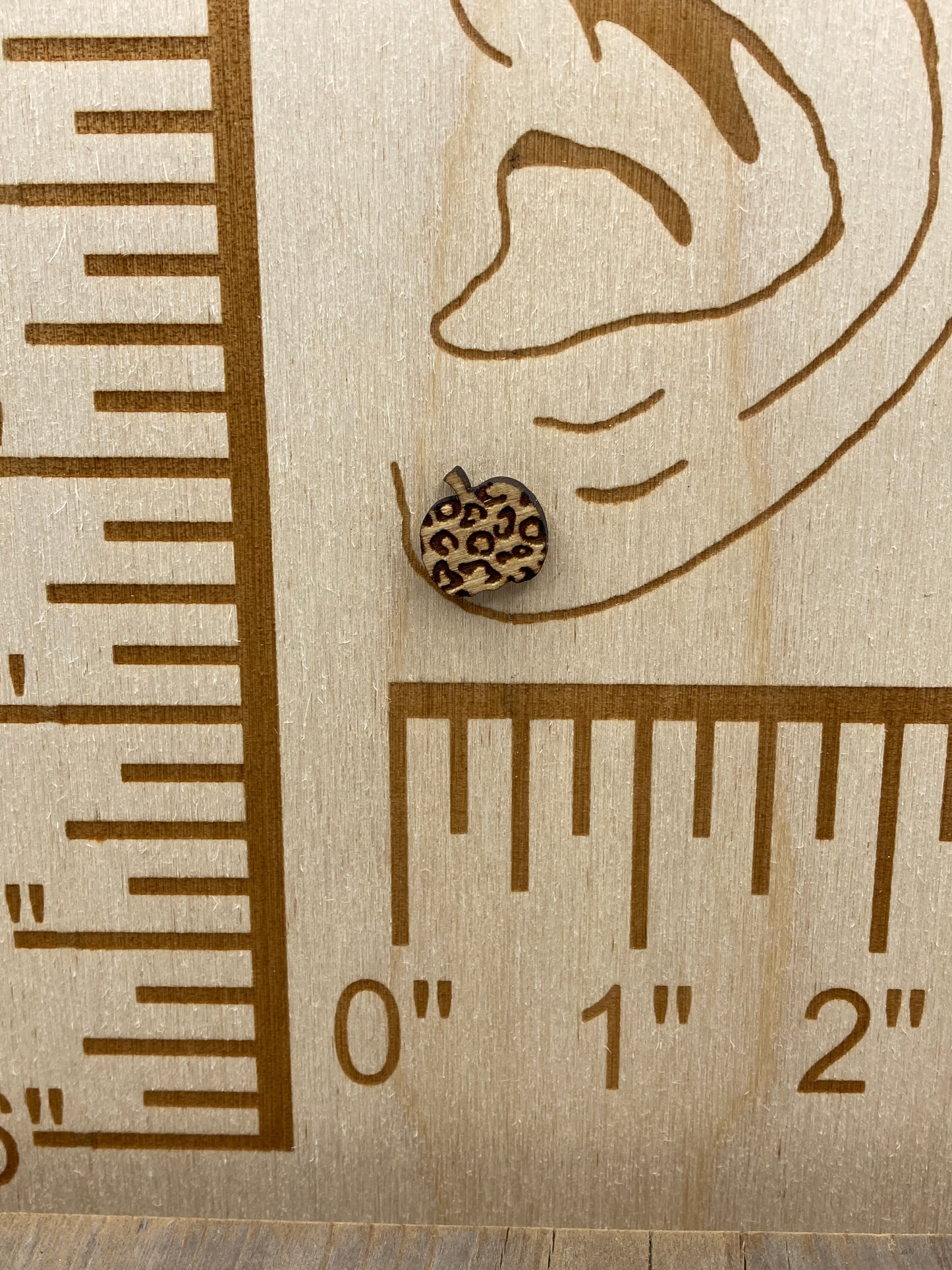 Leopard Print Pumpkin Stud