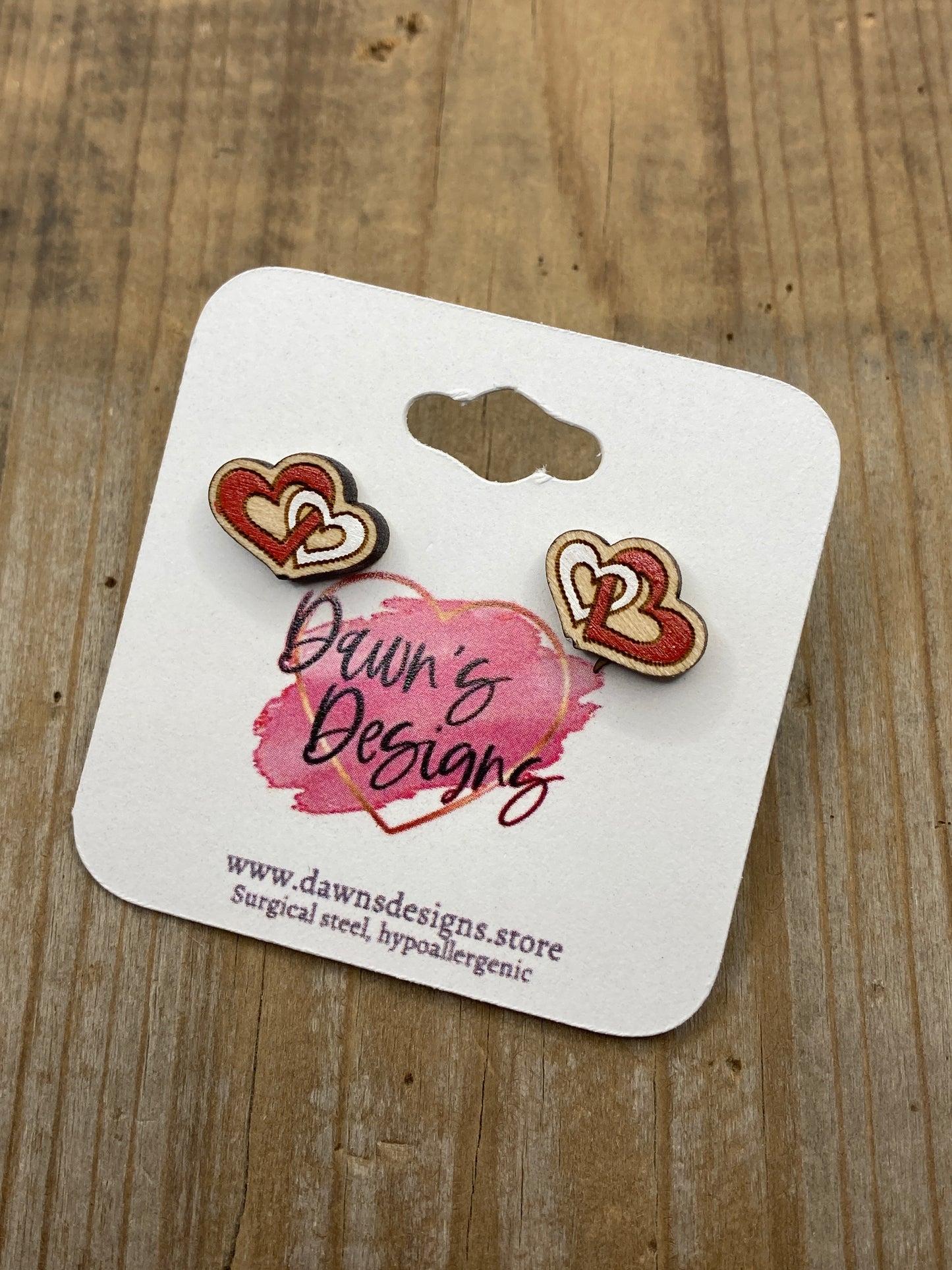 Entwined Hearts Stud