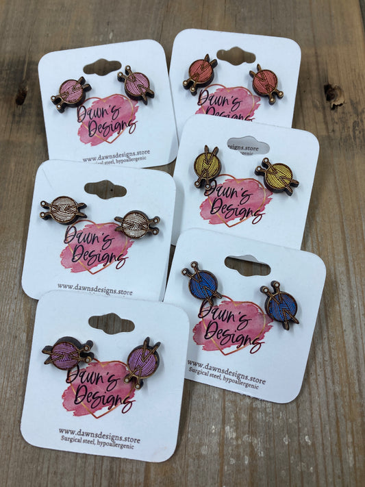 Yarn and Needles Stud