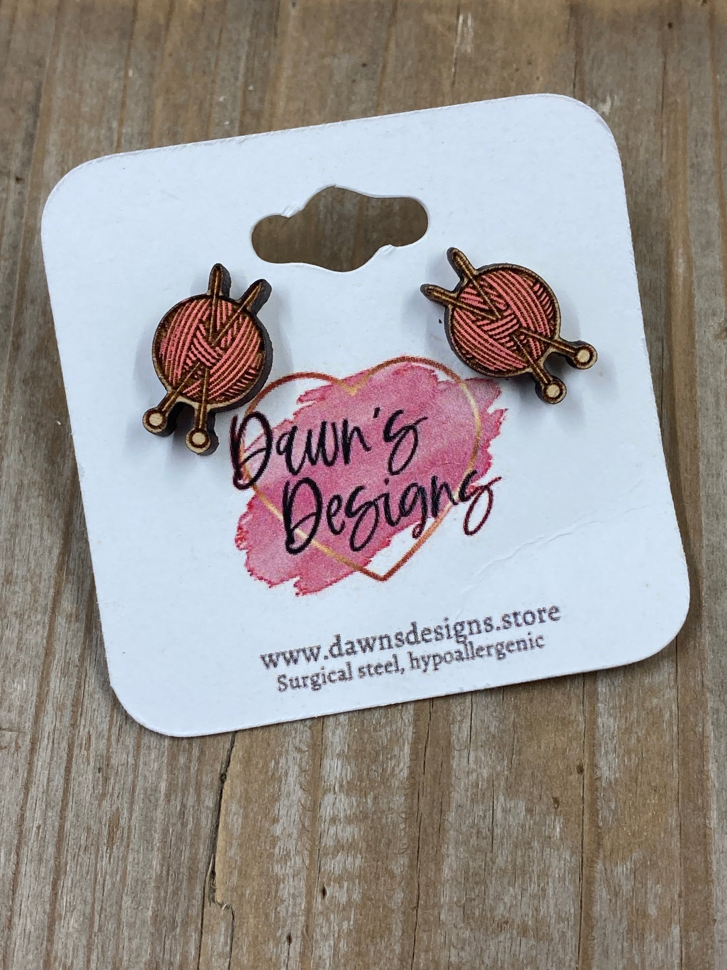 Yarn and Needles Stud