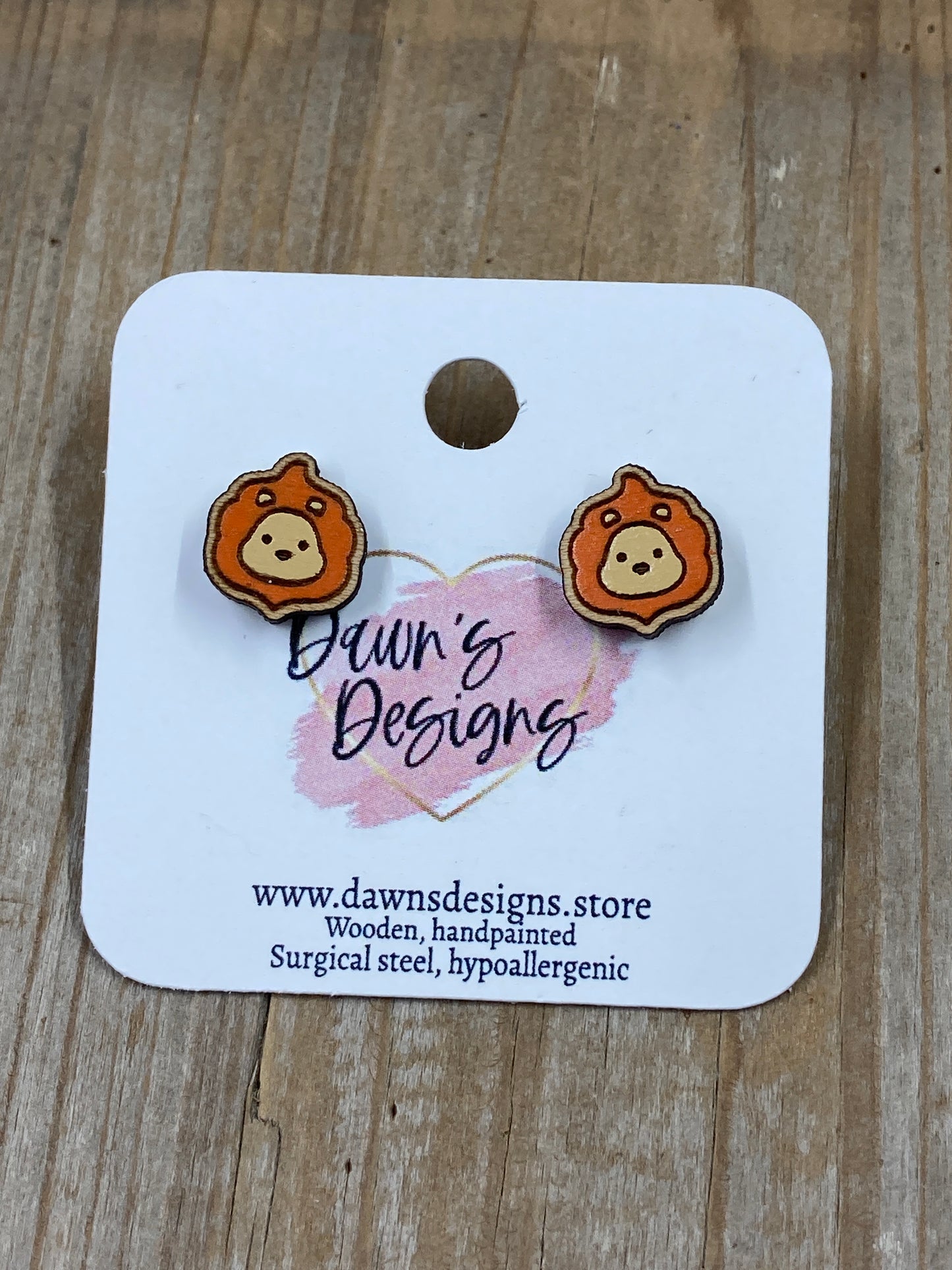 Safari Animal Head Stud