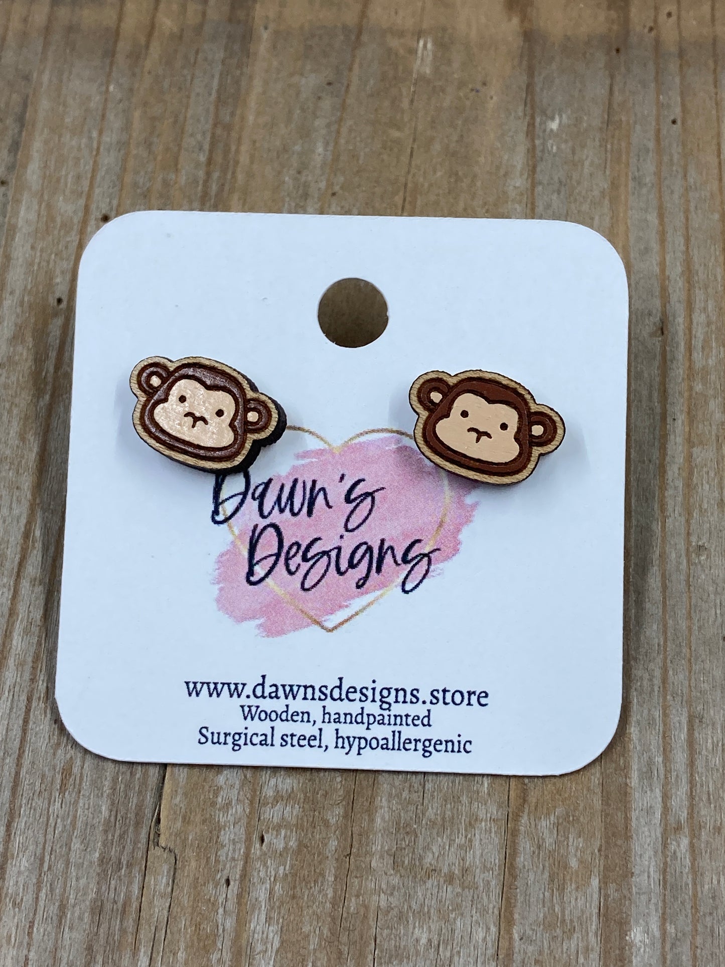 Safari Animal Head Stud