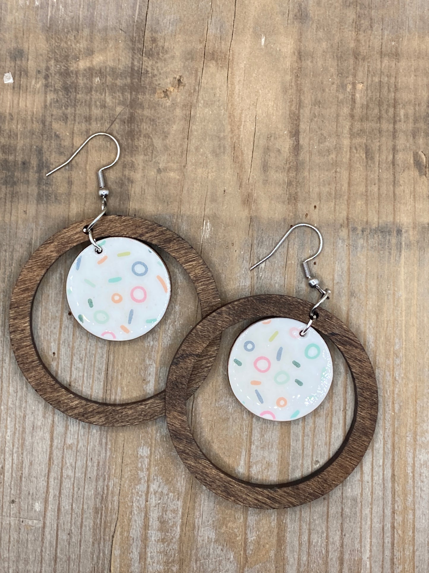 Wood Hoops with Decorative Center Group 3 - Spring