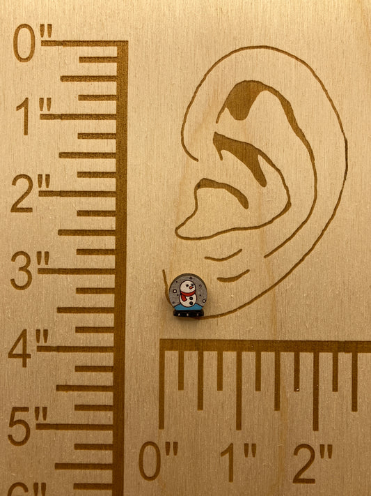 Snowglobe Stud