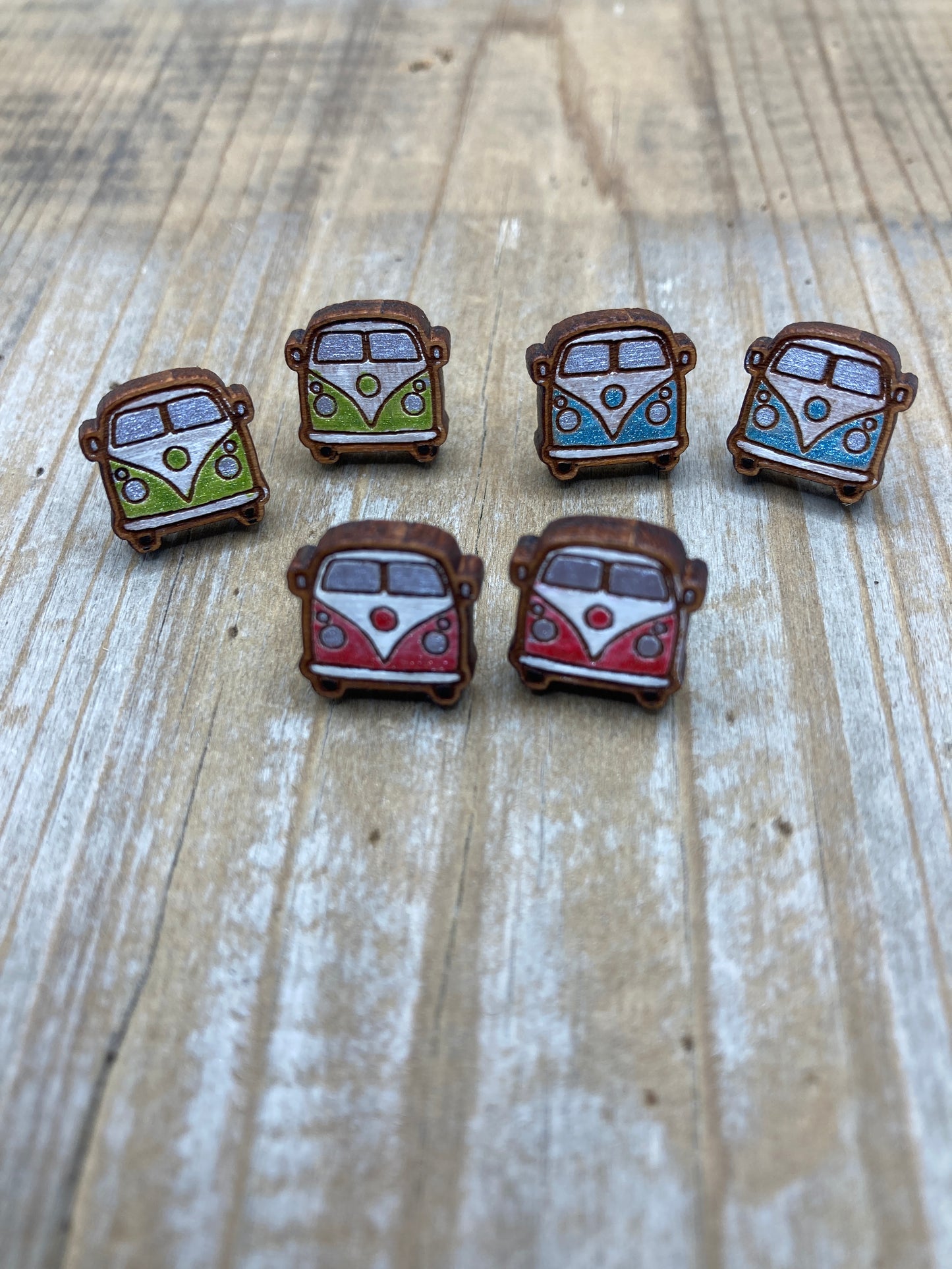 VW Bus Studs