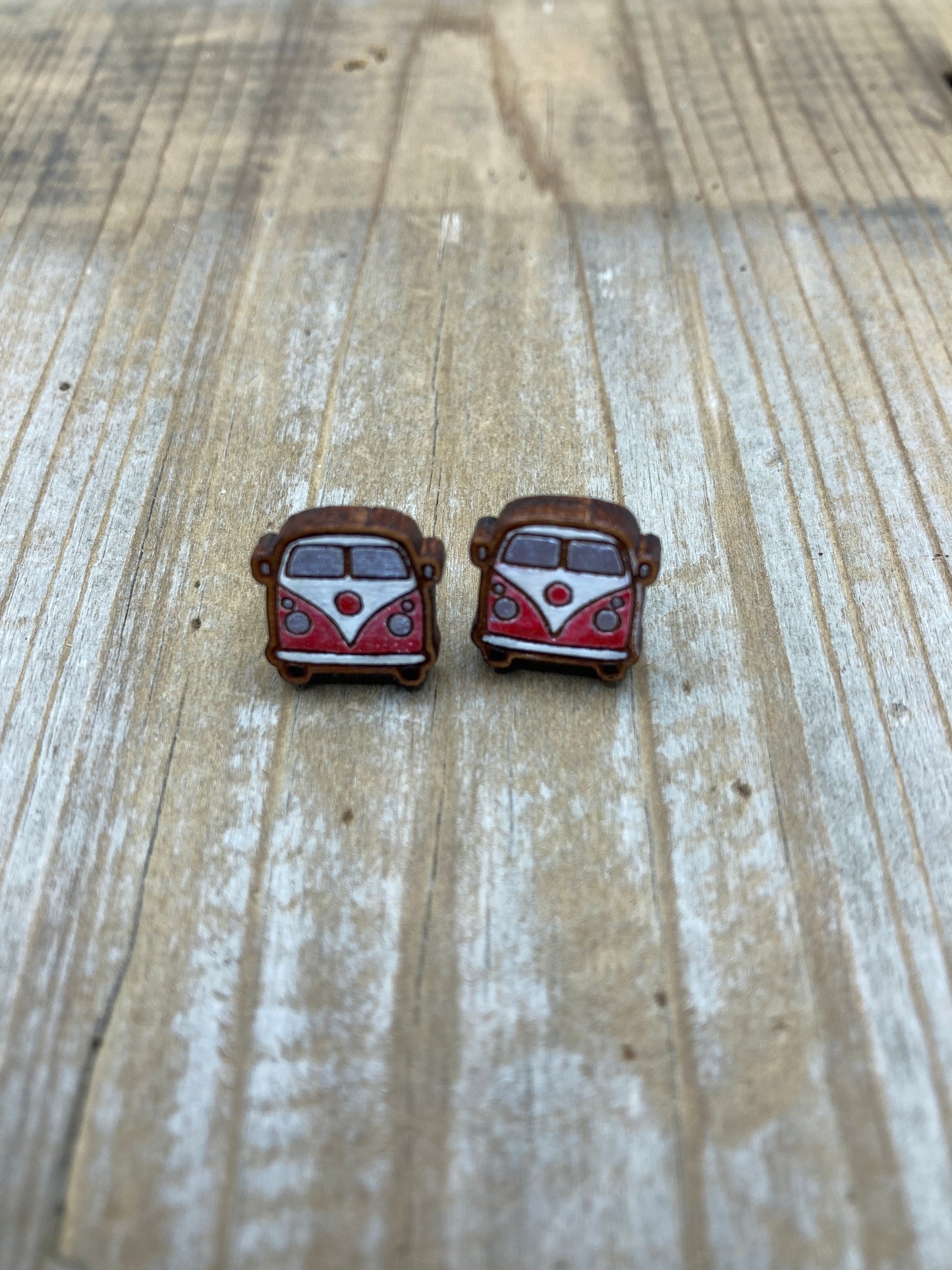 VW Bus Studs